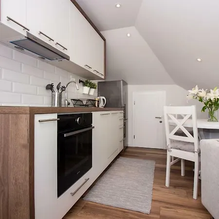 شقة Apartments Jardin Old Town