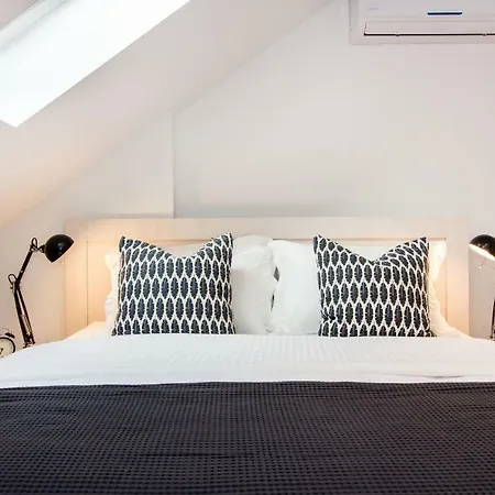 Apartments Jardin Old Town アパート