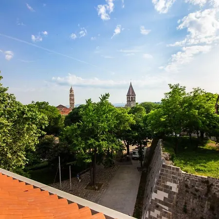 Apartments Jardin Old Town Apartman *